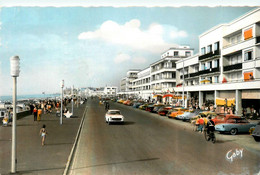 Berck Plage * Vue Sur La Promenade - Berck