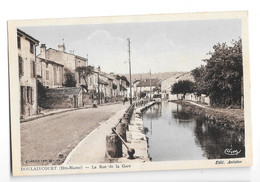 (31001-52) Doulaincourt - La Rue De La Gare - Doulaincourt