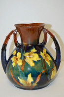 VASE IMPRESSIONNISTE OLD MORAVIAN POTTERY JONQUILLES ART NOUVEAU AUSTRIA Collection Déco Vintage Vitrine - Altri & Non Classificati