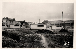 St Nazaire * Vue Sur Le Quartier De La Gare Et La Base Sous Marine * Cabanes Provisoires Baraquements - Saint Nazaire