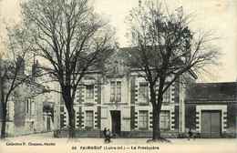 Paimboeuf * Place Et Vue Sur Le Presbytère - Paimboeuf