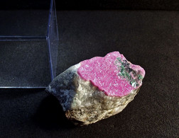 Cobaltocalcite With Malachite ( 3.5 X 3 X 2 Cm) Kolwezi - Katanga Copper Crescent, Katanga (Shaba), Dem Rep. Congo. - Mineralien