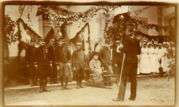 Bourgoin * Photo Ancienne * 1915 * Hôpital Militaire , Remise De Médailles ? * Soldats Militaires Blessés Infirmières - Bourgoin