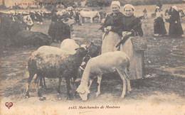 Divers Auvergne        63        Marchandes De Moutons    VDC 2183  (voir Scan) - Auvergne Types D'Auvergne