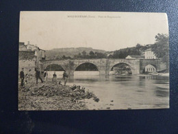 Z35 - 81 - Roquecourbe (Tarn) - Pont De Roquecourbe - Animation - Oies - Photographe - 1911 - Roquecourbe