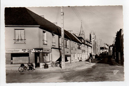 - CPSM LA HAYE-DU-PUITS (50) - Rue Du Général Leclerc - Photo CAP 1566 - - Sonstige & Ohne Zuordnung