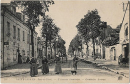 Delcampe - SAINT-AIGNAN - L'Avenue Gambetta (vue Animée, Débit De Tabac) - Saint Aignan