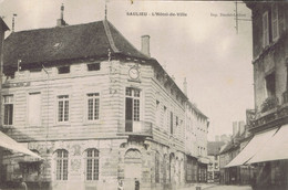 Delcampe - 21 - Saulieu  (Côte D'Or) - L'Hôtel-de-Ville - Saulieu