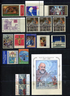Vatican. 16 Stamps + 1 Mini Sheet. ALL MINT. - Colecciones
