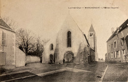 Marchenoir - La Place De L’église - Marchenoir