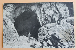 Le Bourg De Batz - La Grotte Des Bergers - Batz-sur-Mer (Bourg De B.)
