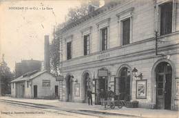 CPA 91 DOURDAN LA GARE - Dourdan