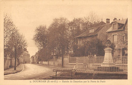 CPA 94 DOURDAN ENTREE DE DOURDAN PAR LA PORTE DE PARIS - Dourdan