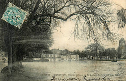 Saintes * 1904 * Inondations * Clocher St Pierre Vu Du Quai Des Roches Le 18 Février 1904 - Saintes