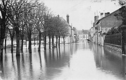 Thème Carte Postale  A Identifier : Inondations   Sarthe ??  Voir Scan) - Photographs