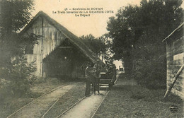 Environs Royan * Le Train Forestier De La Grand Côte * Le Départ * Omnibus Cheval Chemin De Fer Charente Maritime - Royan