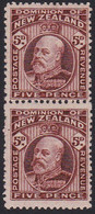 NEW ZEALAND KEVII 5d VLHM 2 PERF PAIR - Unused Stamps