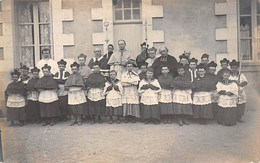 Thème Carte Postale  A Identifier  Religieux Et Enfants De Cœur  (voir Scan) - Photographs