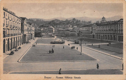 2231" TORINO-PIAZZA VITTORIO VENETO" ANIMATA ANNI 30 - Places & Squares