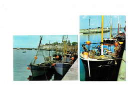 Lot 2 Cpm - 50 - Saint Vaast La Hougue - 1969 / 1973 - SUR LES QUAIS - RETOUR DE PECHE - Bateau Pêcheur - Saint Vaast La Hougue