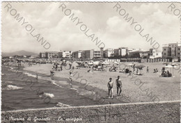 CARTOLINA  MARINA DI GROSSETO,TOSCANA,LA SPIAGGIA,MARE,SOLE,BELLA ITALIA,CULTURA,RELIGIONE,MEMORIA,VIAGGIATA 1965 - Grosseto