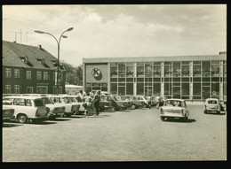 DDR Foto AK 1978 Röbel Müritz, Platz Der Republik, Konsum Kaufhaus, Viele DDR Oldtimer Wie Trabant, Lada - Röbel