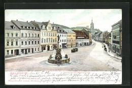 AK Waldheim, Obermarkt-Strasse Mit Wettinbrunnen - Waldheim