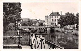 ESSOYES - Le Pont Rue Victor Hugo - Boulangerie - Essoyes