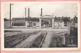 Bagneaux Sur Loing (noté Bagneux) Les Verreries (Le Pyrex Sur Le Fronton De L'usine) - Bagneaux Sur Loing