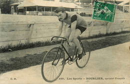 Léon HOURLIER * Coureur Cycliste Né à Tronson Du Coudray * Sprinter Français * Cyclisme Vélo Pneu Hutchinson - Cycling