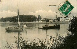 Libourne * Une Vue Des Quais Et De La Commune - Libourne