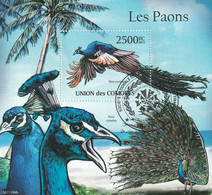 Isole Comore 2011 - Birds - Pavoni - Paons - Peacocks - CTO - Paons