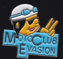 71872- Pin's-Moto-Club Evasion Pargny Sur Saulx - Motos