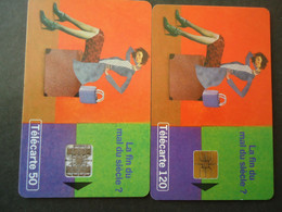 FRANCE USED 2  CARDS   DIFFERENT CHIPS  OR UNIT OR DATE ADVERTISING - Phonecards: Internal Use