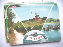 Nederland Holland Pays Bas Vlieland Met Veerboot En Vuurtoren - Vlieland