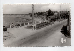 - CPSM LE CORMIER (La Plaine-sur-Mer / 44) - L'Esplanade Et La Plage - Edition Chapeau 159 - - La-Plaine-sur-Mer