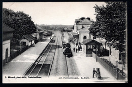 Fontainebleau: La Gare (quai Avec Train) - Fontainebleau