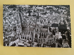 BAYEUX (Calvados) . Vue Aérienne.  La Cathédrale. - Port-en-Bessin-Huppain