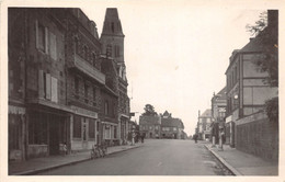 61-BRIOUZE- LA RUE DE FLERS - Briouze