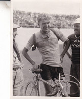 TOUR DE FRANCE 1936 PHOTO DE PRESSE 13X18  AGENCE MEURISSE MITTELKAMP A L ARRIVEE A GRENOBLE - Ciclismo