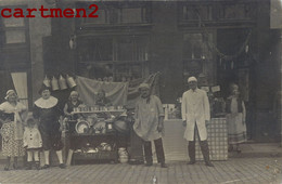 CARTE PHOTO : LYON CROIX-ROUSSE " SOUVENIR DE LA BRADERIE DE LA CROIX-ROUSSE TOUT A 1 FRANC " MARCHE AUX PUCES BROCANTE - Lyon 4