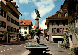 Frutigen, Im Kandertal, Dorfplatz (86) - Frutigen