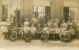 Delcampe - Digne ? Hyères ? * 3ème Régiment * Militaria * Carte Photo * Soldats Militaires * Campagne 1914/15 - Regimente