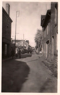 CPA - COULONGES S/l'AUTIZE - Rue De Parthenay ... Edition E.C. - Coulonges-sur-l'Autize