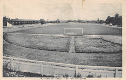 Thème:  Sport:   Football.     Parc Des Sports à 61 Laigle     (voir Scan) - Fussball