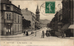 CPA St-DIÉ - La Rue Gambetta (153623) - Saint Die