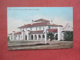 Santa Fe Railroad Depot   Fresno  California > Fresno   Ref 5054 - Fresno