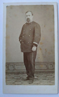 Photo CDV Second Empire - Homme Tenue  à Identifier - Peut-être Préfet ? ( Voir Col ) Grade Commandant Sur Manche ... - Antiche (ante 1900)