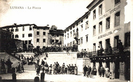 CPA LUSIANA LA PIAZZA . ANIMATION - Venezia (Venice)