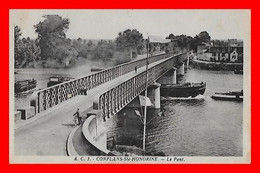 CPA (78) CONFLANS-Ste-HONORINE.  Le Pont, Péniche. *3188 - Conflans Saint Honorine